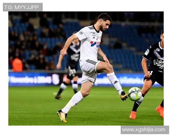 法甲精彩对决奈梅斯迎战亚眠双方争夺宝贵积分的关键战役